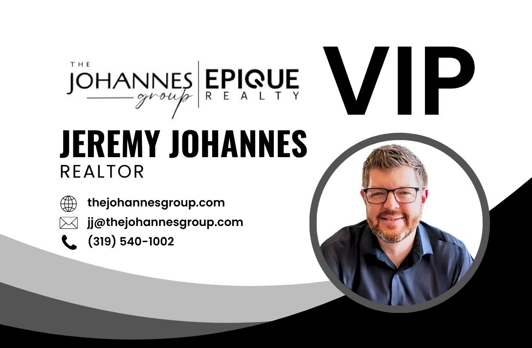 VIP card for an Epique Realty team